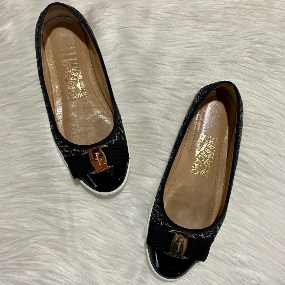 Ferragamo Rufina‎ Tweed Patent Leather Flats Green Black 5.5